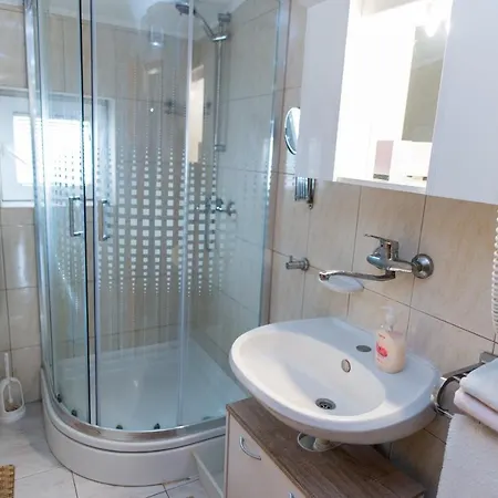 Polajner Fewo Prestige Apartment Grebastica